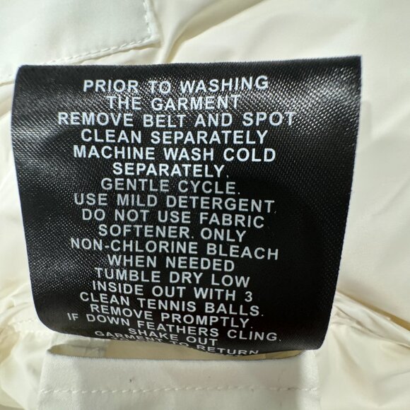 The Recycled Planet Women's Down Jacket, Size L - Picture 13 of 17